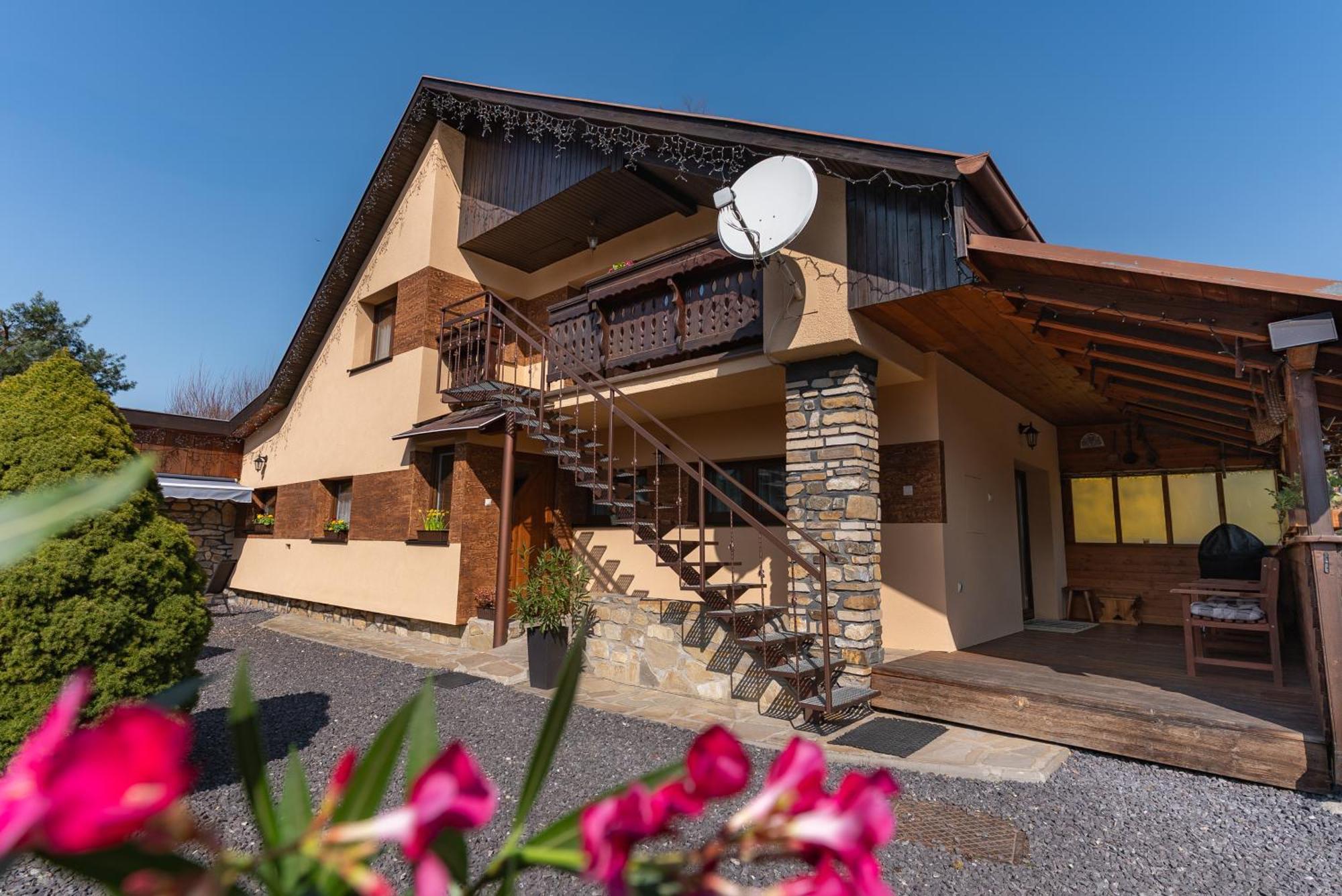Hotel Privat Prima Liptovský Ján Zewnętrze zdjęcie
