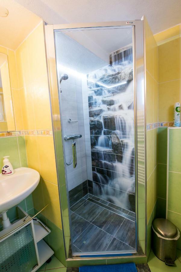 Hotel Privat Prima Liptovský Ján Zewnętrze zdjęcie
